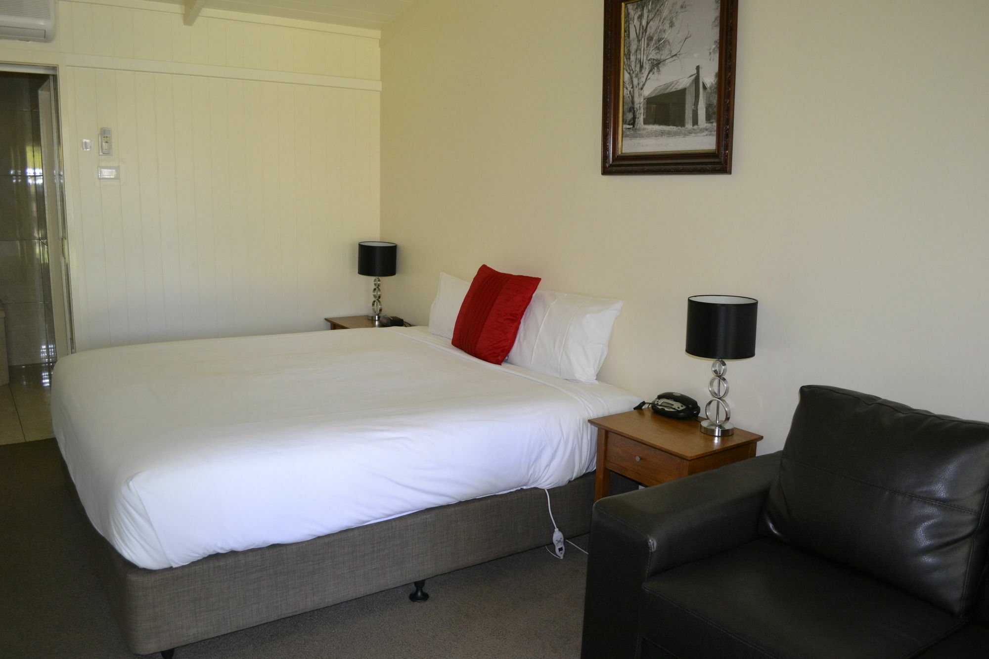 Quality Hotel Lakeside Bendigo Buitenkant foto