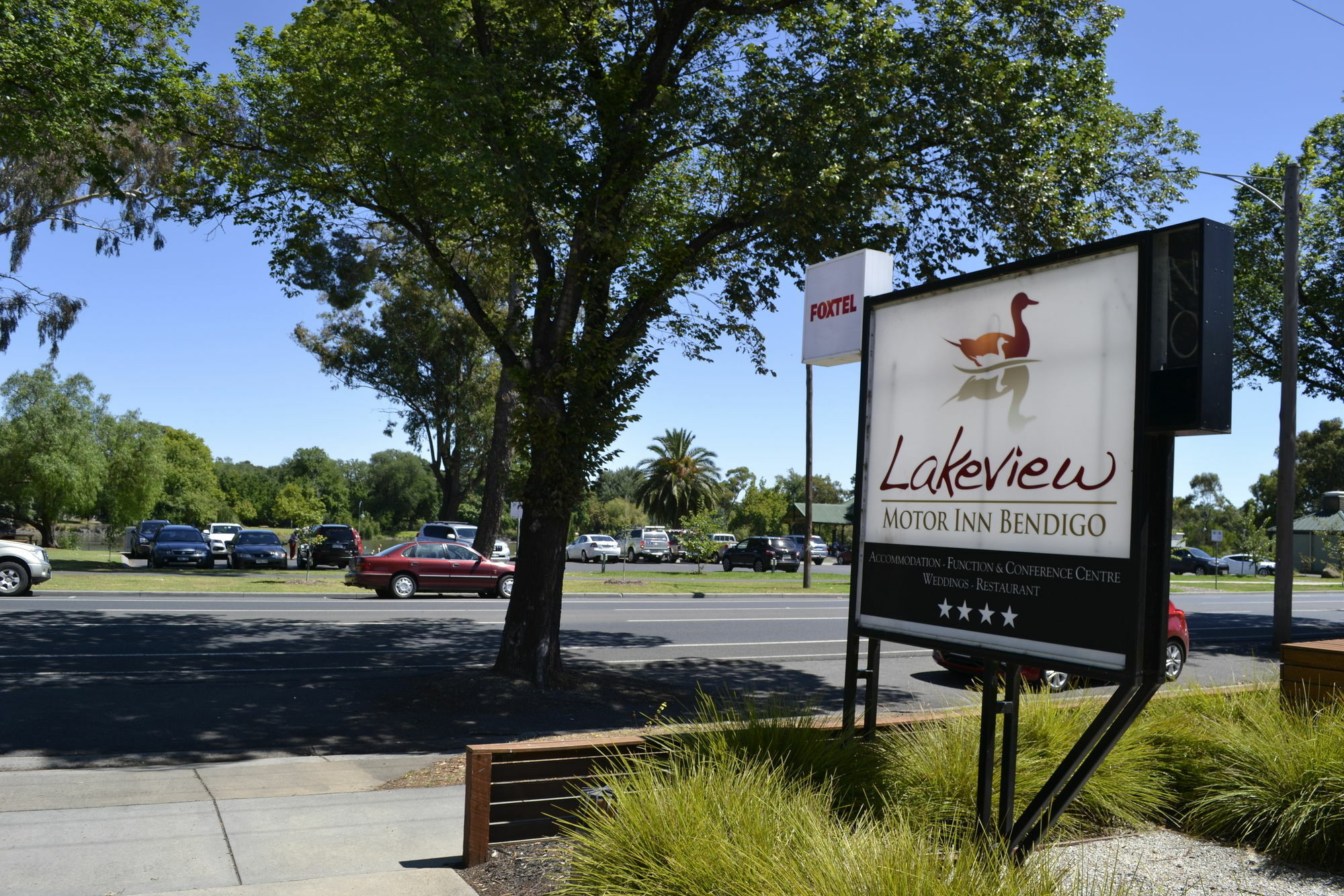 Quality Hotel Lakeside Bendigo Buitenkant foto
